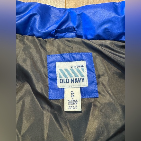 Boys Royal Blue Zip Up Sleeveless Puffer Vest (XS) - Picture 5 of 5